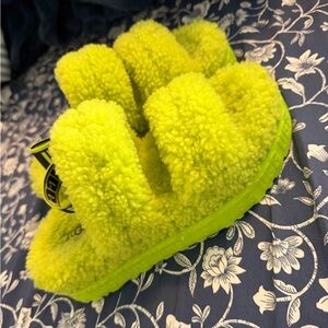UGG Sherpa Neon Green Sandals